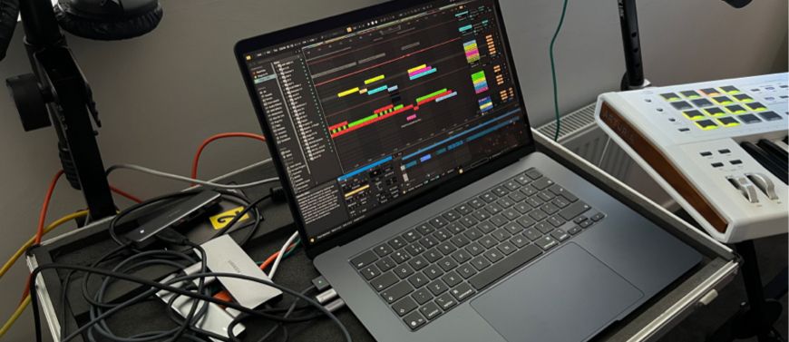 Apple Macbook Air
